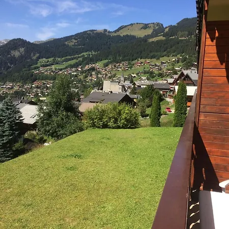 2 Pieces Pour 5 Pers, Chatel, Balcon, Proche Centre - Fr-1-676-116 * Châtel